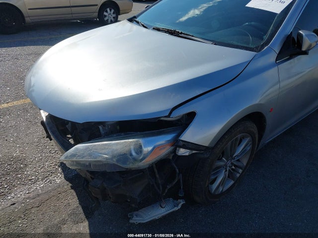 4T1BF1FK1GU257995 Toyota CAMRY SE