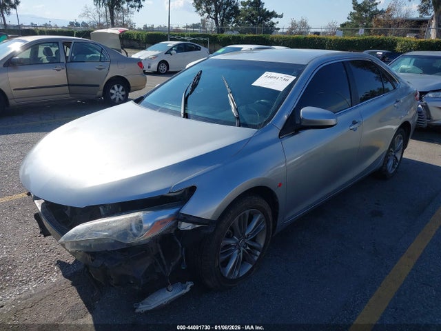 4T1BF1FK1GU257995 Toyota CAMRY SE