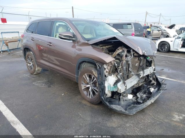 2017 TOYOTA HIGHLANDER 5TDZZRFH5HS218183