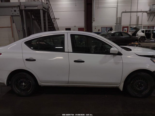 Nissan Versa 1.6 S 2016 3N1CN7AP3GL842060 Image 14