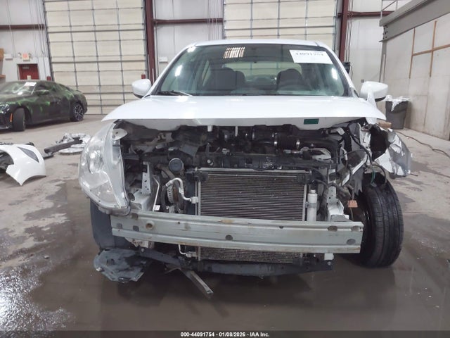 Nissan Versa 1.6 S 2016 3N1CN7AP3GL842060 Image 18