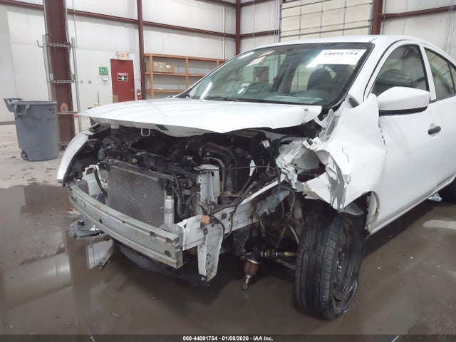 Nissan Versa 1.6 S 2016 3N1CN7AP3GL842060 Image 6