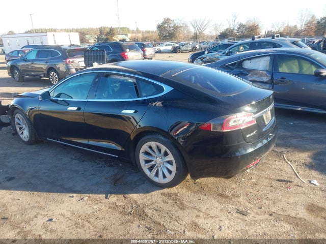 44091757 :رقم المزاد ، 5YJSA1E21HF197344 vin ، 2017 Tesla Model S 100d/60d/75d/90d/p100d مزاد بيع