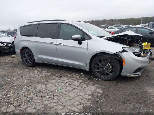 Aukcja sprzedaży 2023 Chrysler Pacifica Touring L, vin: 2C4RC1BG7PR629303, numer aukcji: 44091758