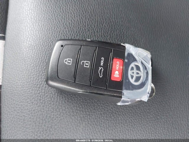 2025 TOYOTA CAMRY 4T1DBADK1SU511785 Photo 10