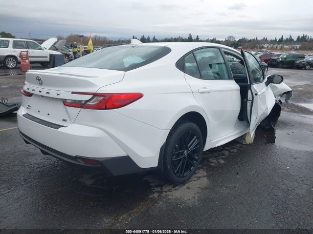 2025 TOYOTA CAMRY 4T1DBADK1SU511785 Photo 3
