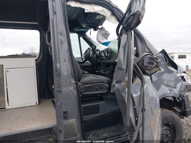 W1W4EBVY6LT024078 Mercedes-Benz Sprinter 2500 Standard Roof V6