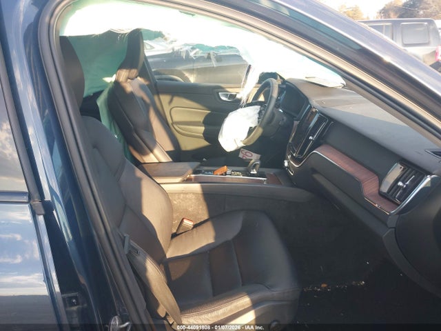 2024 VOLVO XC60 YV4L12RL6R1822910 Photo 4