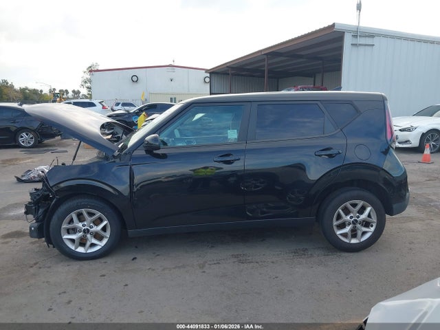 KIA SOUL LX 2023 KNDJ23AU7P7840487 Image 14
