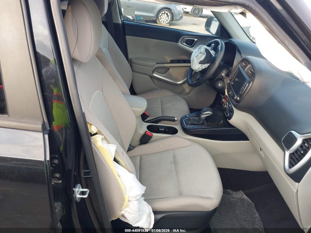 KIA SOUL LX 2023 KNDJ23AU7P7840487 Image 5