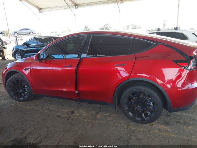 Aukcja sprzedaży 2024 Tesla Model Y Long Range Dual Motor All-wheel Drive, vin: 7SAYGDEE5RA251833, numer aukcji: 44091849