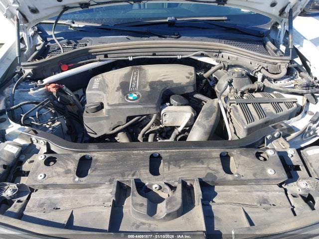 2017 BMW X3 5UXWZ7C57H0V84827 Photo 9