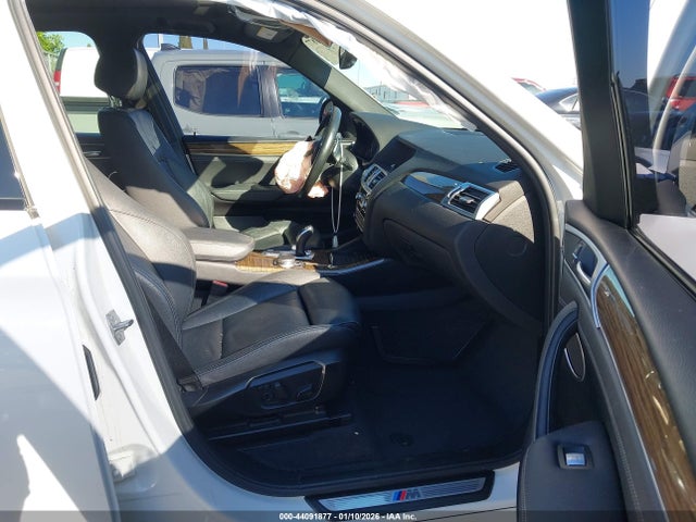 2017 BMW X3 5UXWZ7C57H0V84827 Photo 4