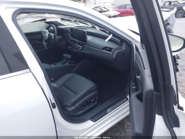 2024 LEXUS ES 300H 58ADA1C14RU049351 Photo 4