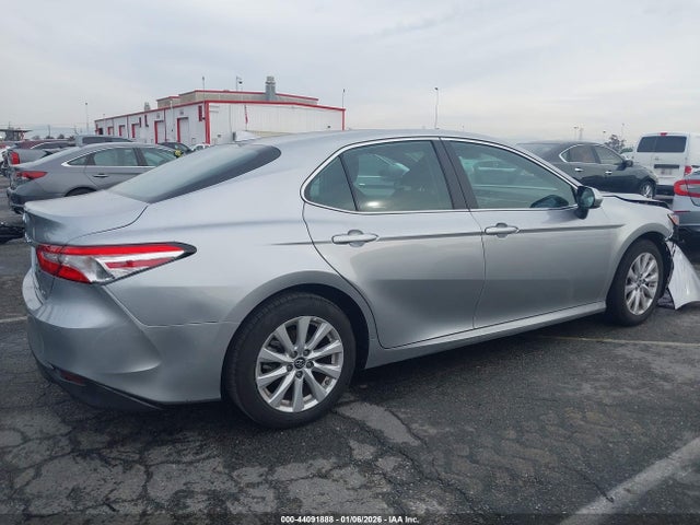 4T1B11HK9KU844045 Toyota CAMRY LE