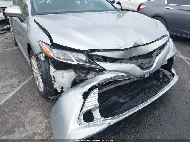 4T1B11HK9KU844045 Toyota CAMRY LE