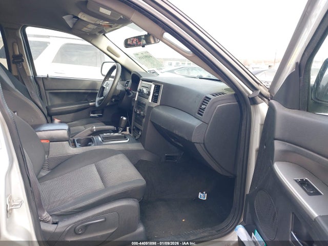 Продажа на аукционе авто 2009 Jeep Grand Cherokee Laredo, vin: 1J8GR48K49C515122, номер лота: 44091898