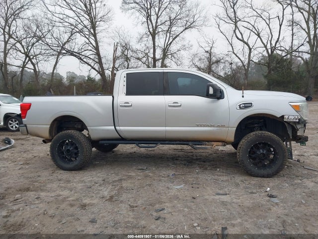 1N6BA1F3XHN519016 Nissan Titan Xd Sv Diesel