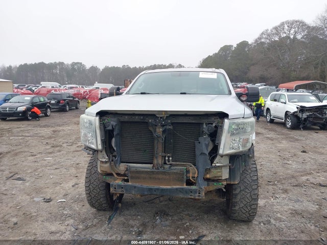 1N6BA1F3XHN519016 Nissan Titan Xd Sv Diesel