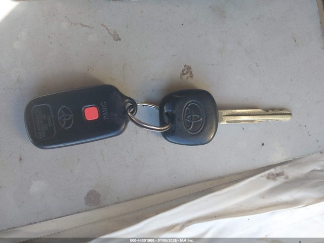 2003 TOYOTA HIGHLANDER JTEGD21AX30047848 Photo 10
