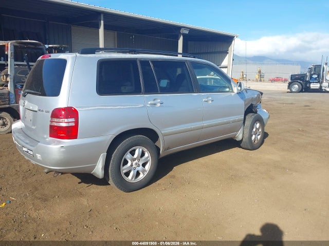 2003 TOYOTA HIGHLANDER JTEGD21AX30047848 Photo 3