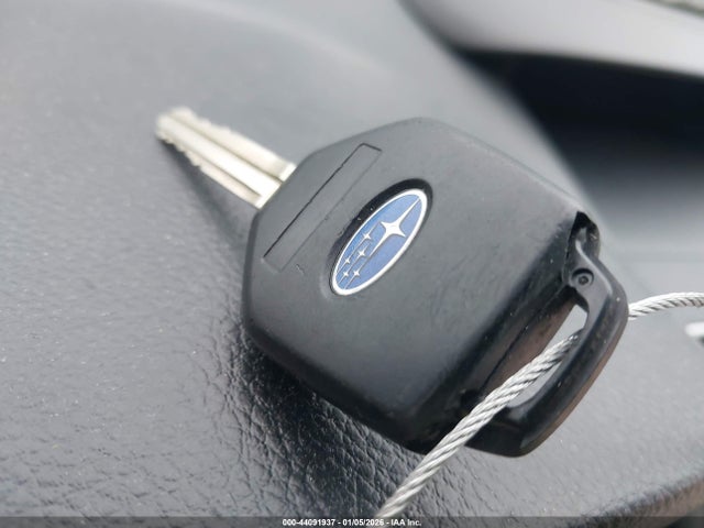 JF1GJAA61FH020861 Subaru Impreza 2.0i