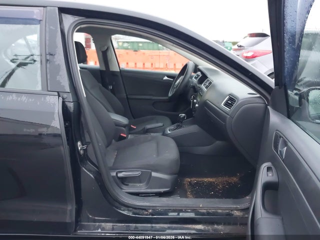 Продаж на аукціоні авто 2014 Volkswagen Jetta 2.0l S, vin: 3VW2K7AJ3EM353420, номер лоту: 44091947