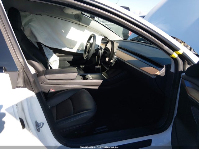 2023 TESLA MODEL 3 5YJ3E1EA2PF435491 Photo 4