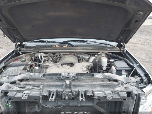 1GNSKKKC3FR131943 Chevrolet Suburban 1500 Ltz