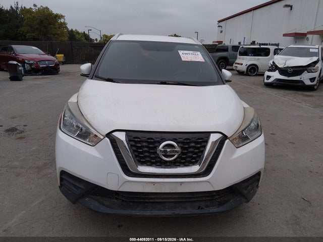 3N1CP5CU4KL534017 Nissan KICKS SV