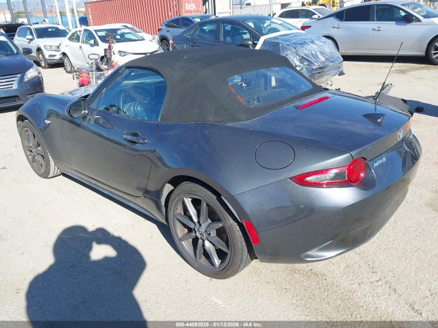 2017 MAZDA MX-5 MIATA JM1NDAD74H0123979 Photo 2