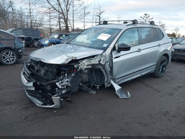 2024 VOLKSWAGEN TIGUAN 3VV8B7AX8RM197108 Photo 1