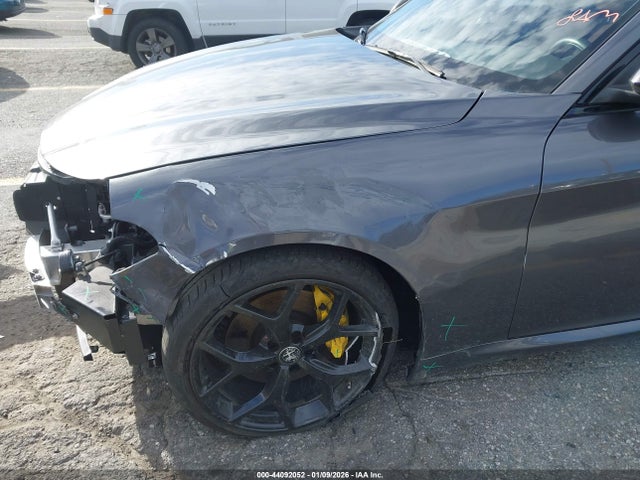 ZARFAMAN2L7638132 Alfa Romeo Giulia Rwd