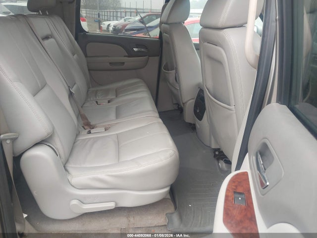 2009 CHEVROLET SUBURBAN 1500 1GNFK26389R161441 Photo 7