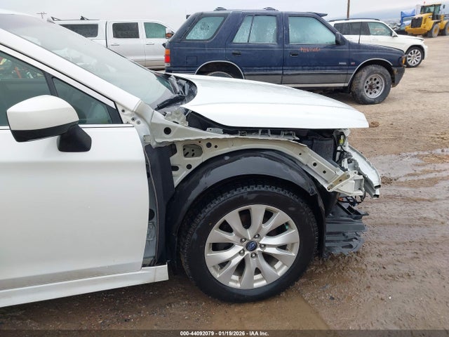 4S3BNAC62F3002369 Subaru Legacy 2.5i Premium