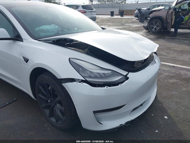 Продаж на аукціоні авто 2019 Tesla Model 3, vin: 5YJ3E1EA3KF407627, номер лоту: 44092099
