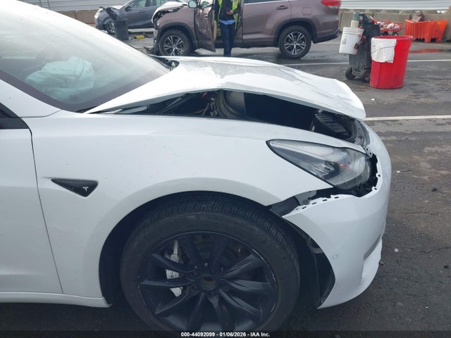 Продаж на аукціоні авто 2019 Tesla Model 3, vin: 5YJ3E1EA3KF407627, номер лоту: 44092099
