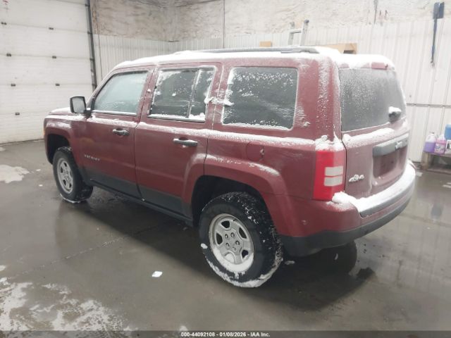 2016 JEEP PATRIOT 1C4NJRBB8GD655323 Photo 2
