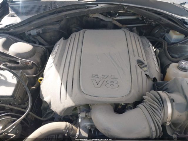 2023 CHRYSLER 300 2C3CCABT6PH542229 Photo 9