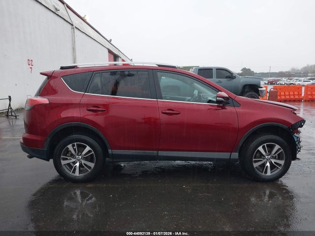 Toyota Rav4 Xle 2018 2T3RFREV9JW823232 Image 14