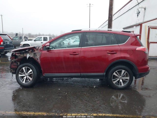 Toyota Rav4 Xle 2018 2T3RFREV9JW823232 Image 15