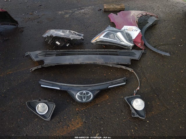 Toyota Rav4 Xle 2018 2T3RFREV9JW823232 Image 12