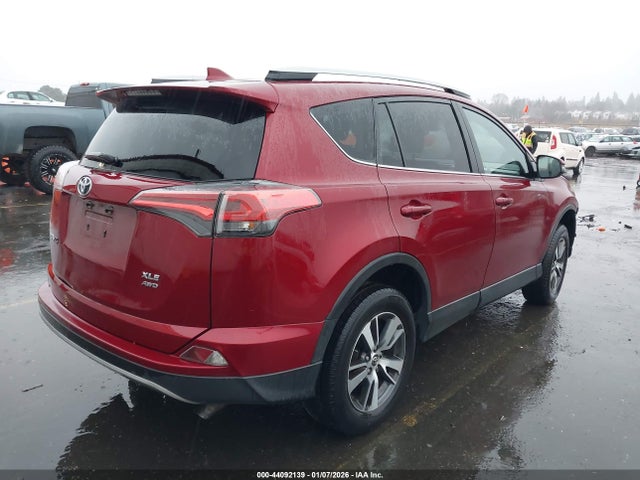 Toyota Rav4 Xle 2018 2T3RFREV9JW823232 Image 4