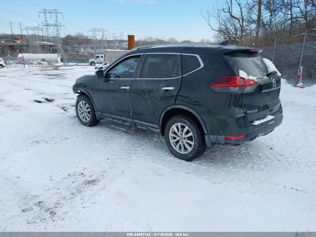 5N1AT2MV8JC789670 Nissan ROGUE SV