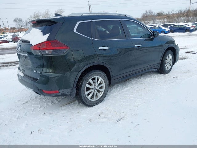 5N1AT2MV8JC789670 Nissan ROGUE SV