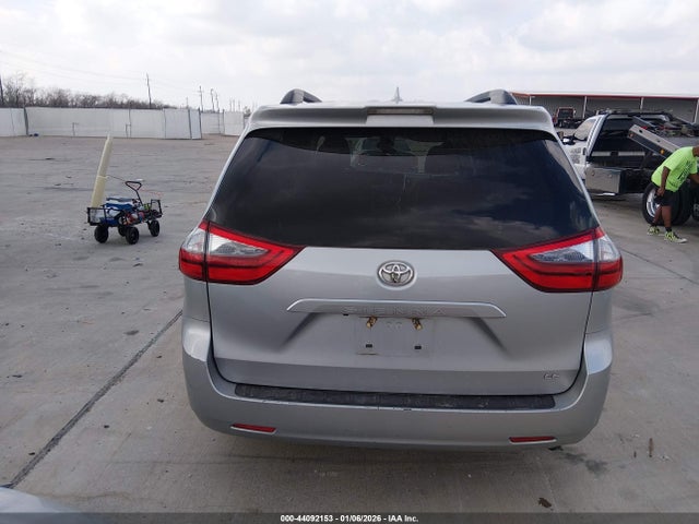 Toyota SIENNA LE 2020 5TDKZ3DC2LS024354 Image 16