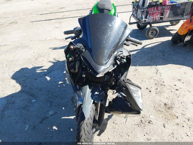 Kawasaki EX400 2019 JKAEXKG18KDA31484 Image 5