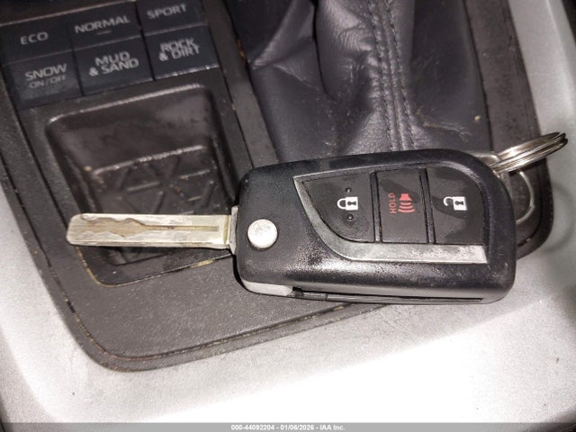 Toyota RAV4 LE 2021 2T3F1RFVXMW205728 Image 11