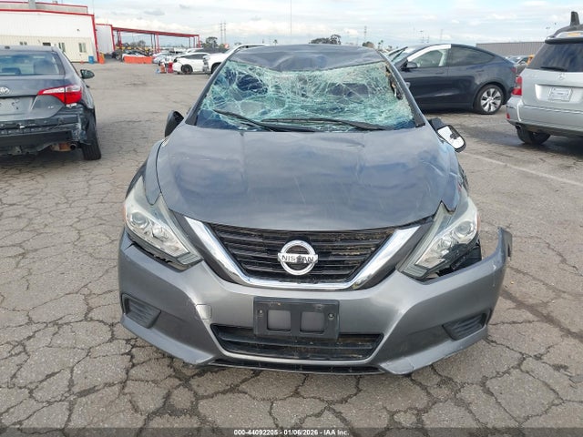 1N4AL3APXHN326904 Nissan Altima 2.5 S