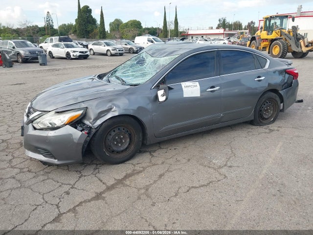 1N4AL3APXHN326904 Nissan Altima 2.5 S